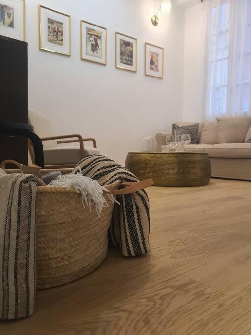 Chez Collette - Luxury In The Old نيس المظهر الخارجي الصورة