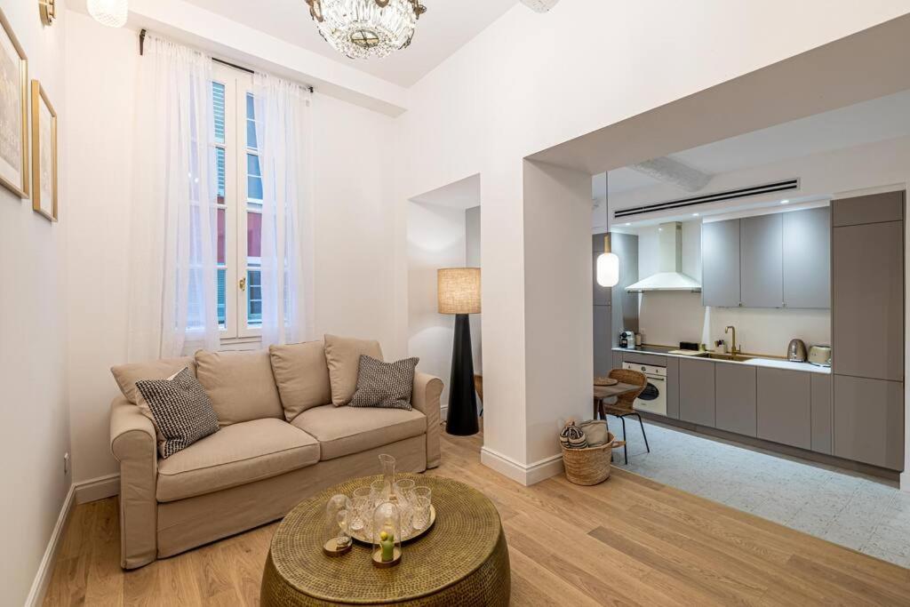 Chez Collette - Luxury In The Old نيس المظهر الخارجي الصورة